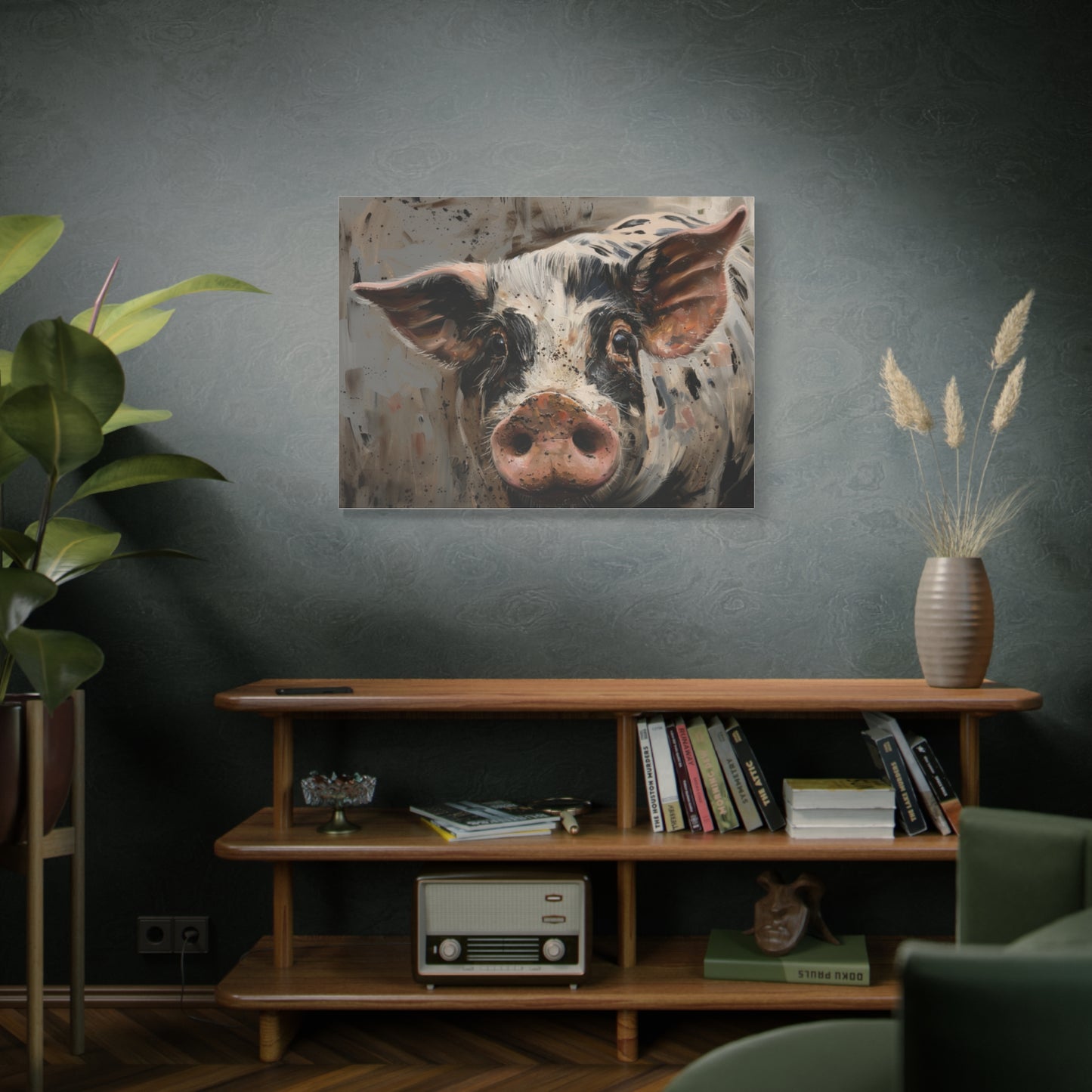 Gloucestershire "Luna" Pig Canvas 1.25"